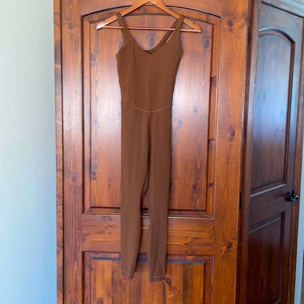 Align lululemon bodysuit 25”